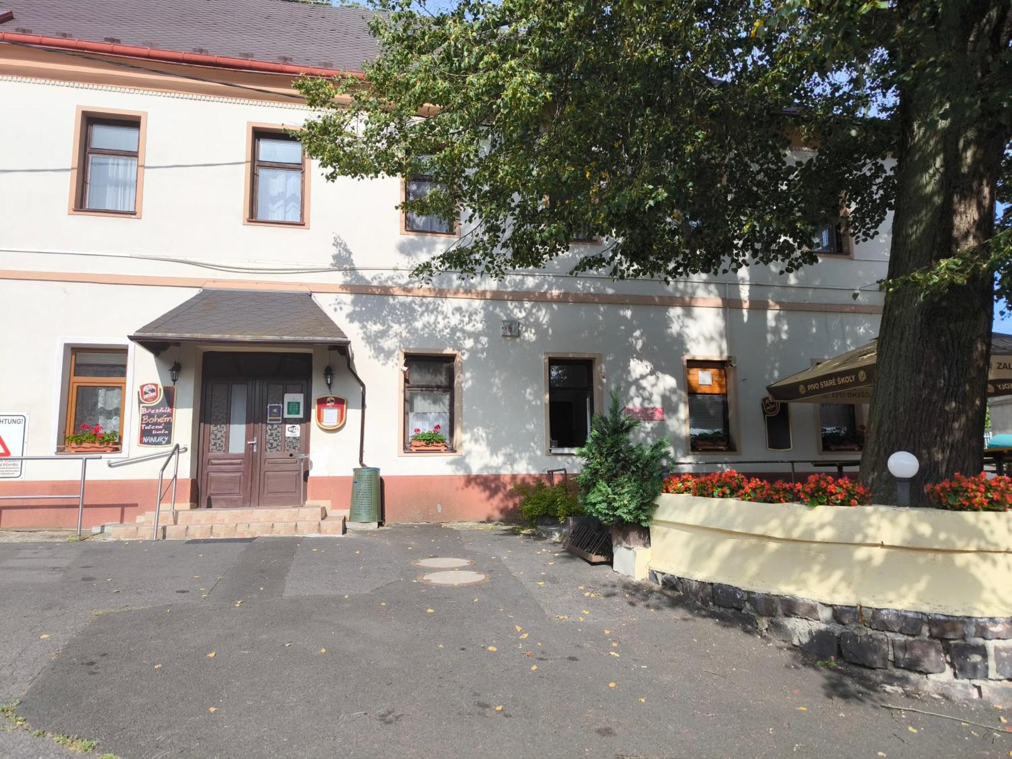 Penzion U Zeleneho Stromu Telnice Екстериор снимка