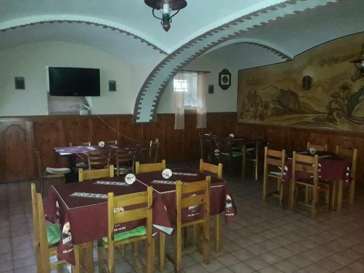 Penzion U Zeleneho Stromu Telnice Екстериор снимка